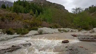 El Ñireco sigue turbio y Bariloche se queda sin captación: la alternativa que encontraron para no cortar el agua