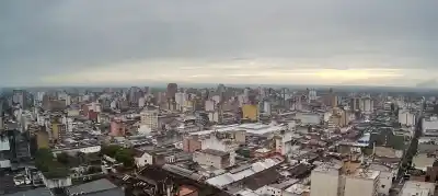 Tucumán pasa del frío y la lluvia al zonda en dos días: la provincia espera hasta 29 grados antes de un fin de semana pasado por agua