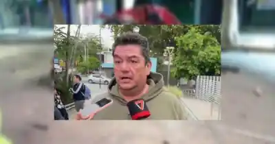 Iba dormido en el asiento del acompañante: quién es el sobreviviente del choque fatal en el Centro