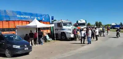 Tras dos semanas de tensión, los transportistas tomaron una decisión que nadie esperaba
