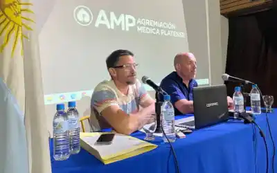 Médicos de La Plata toman una medida extrema: suspenden la atención por 72 horas y amenazan con más paros