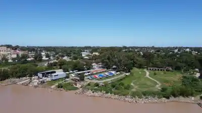 El río estaba ahí nomás, pero nadie podía llegar: el plan que abre 540 metros de costa en Rosario
