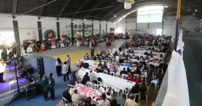 San Rafael coronó a sus nuevos reyes del Adulto Mayor: los 20 candidatos que se disputaron la corona