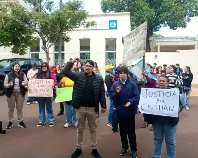 Apóstoles: marcharon por Cristian, el joven que sigue en terapia tras la golpiza