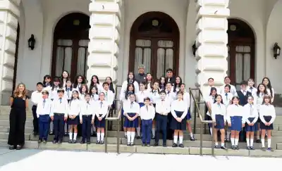 La Pampa se vuelve coral: 50 chicos santiagueños llegan a Santa Rosa y el Teatro Español los espera