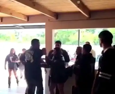 La pelea en un after de Resistencia que terminó con todas tomadas del pelo
