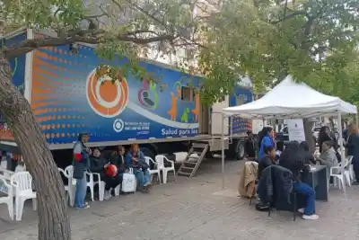 La carpa de mamografías vuelve a Plaza Libertad: quiénes pueden hacerse el estudio hoy