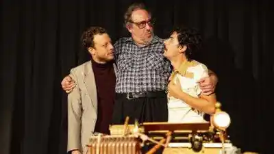 Funes suma su propia sala de teatro: la obra que abre la temporada no es casualidad