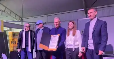 El título que recibió Avilés en Carlos Paz y que desvela a los intendentes cordobeses