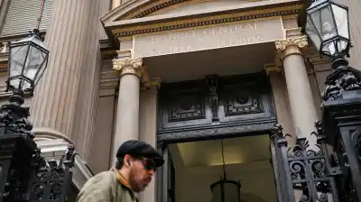 El Central compró casi US$1000 millones, pero retuvo apenas el 58%: qué pasó con el resto