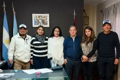 Los municipales de Vaqueros cerraron un acuerdo salarial: qué pasa con la indumentaria y las licencias