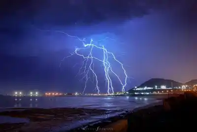 El mal tiempo vuelve a Comodoro: alerta por tormentas fuertes en gran parte de Chubut