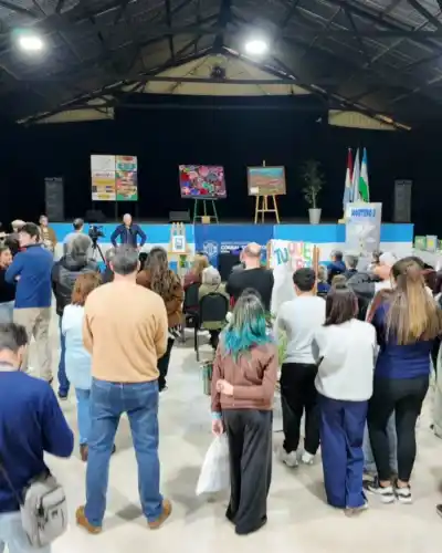 Corral de Bustos reunió libros, ajedrez y escuelas: quiénes estuvieron detrás