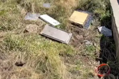 Malvinas: lo que hicieron con las ofrendas de los familiares en el cementerio de Darwin