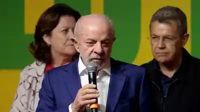 A seis días del balotaje, Lula movió la Bolsa Familia: el número que cambió para 19 millones de familias