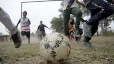 Cuarta suspensión en la causa del entrenador de fútbol infantil de Andalgalá: la defensa movió sus fichas