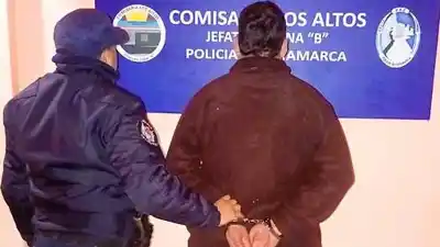 Un rifle calibre 22 y un arresto en el barrio Obrero: qué pasó puertas adentro