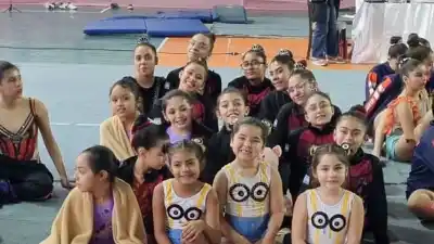 Las joyitas de El Bañado volvieron de Tucumán con las valijas llenas de medallas