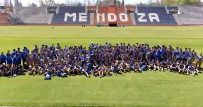 Para dirigir a chicos en el deporte mendocino ahora van a mirar algo más que el currículum