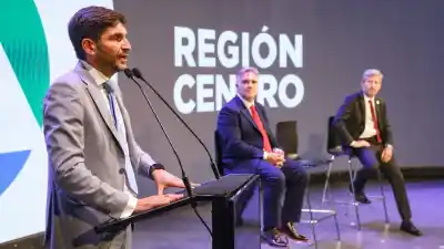 Los tres gobernadores se encierran en Paraná: el tema que los tiene en alerta