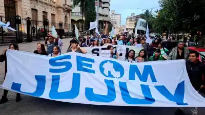 El dato que enfureció a los municipales: “Plata hay, pero no para los sueldos”