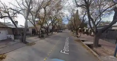 Tres encapuchados entraron a una casa de la Sexta y fueron directo a buscar la caja fuerte