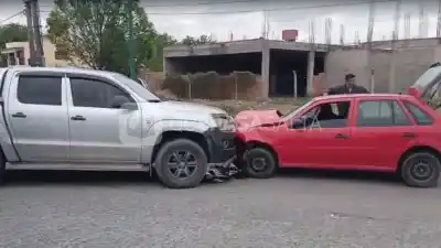 Choque frontal en el ingreso a La Molinera: qué se sabe hasta ahora