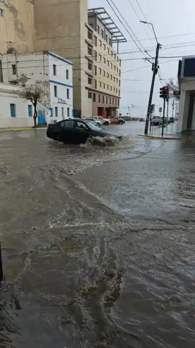 Comodoro se complicó con la lluvia y el SMN reveló qué pasará con el frío