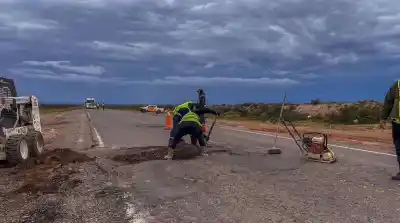 Bachearon la ruta donde murió una adolescente de 15 años: el reclamo que sigue