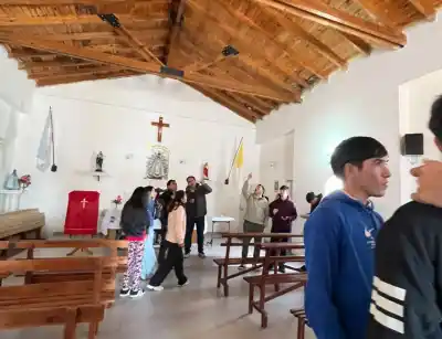 Van a la capilla de La Calera con un objetivo que pocos imaginan