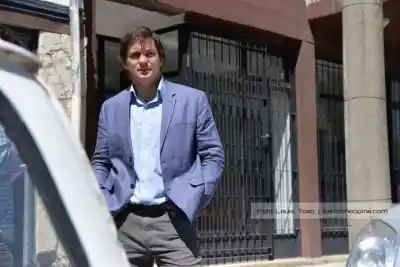 Quiere que Bariloche tenga solo 7 concejales: el ahorro que promete equivale a 200 cuadras de asfalto