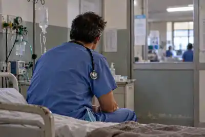 48 días en terapia intensiva por Covid: un médico de la comarca logró que la ART lo indemnice