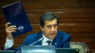 Denuncian que la pauta oficial se llevó más de $3.300 millones: a qué obra equivaldría