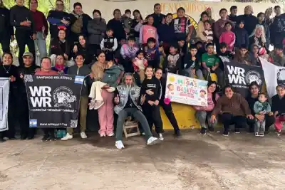 Rodaron hasta La Chiquita con las motos cargadas: lo que repartieron entre los chicos del merendero
