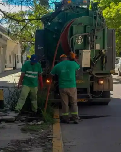 Resistencia se prepara para lo que viene: las zonas donde ya trabajan las cuadrillas