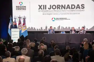 Tres gobernadores se sentaron en la misma mesa y apuntaron a un número que mueve la economía