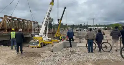 El puente centenario de Vaqueros ya no está: qué cambia para los que vuelven de la ruta
