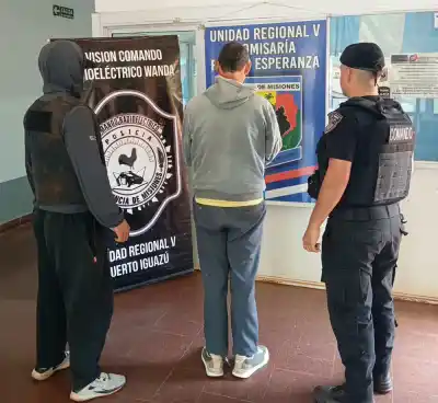 Allanaron su casa en Puerto Esperanza y se lo llevaron detenido: qué encontraron adentro