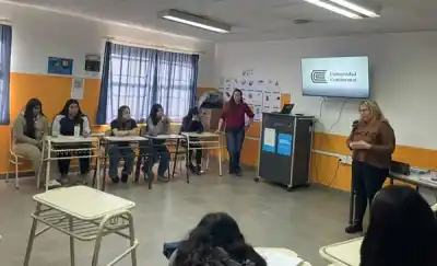 El taller que prepara a los estudiantes de Rawson para su primer empleo