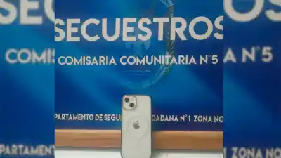 Interceptaron a un adolescente en la calle y lo que le hicieron con un arma dejó a todos en alerta