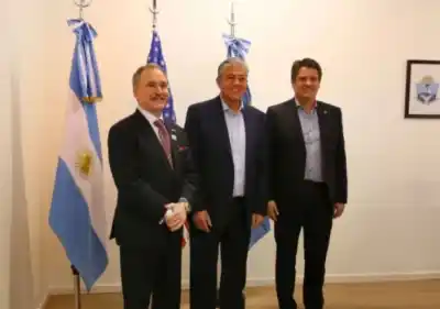 Figueroa se reunió con el embajador de EE.UU. y habló de un número que ilusiona a Neuquén