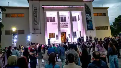 Ganaron el concurso del Castagnino, pero la Justicia les cerró la puerta al cobro