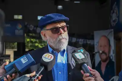 El ministro que chicaneó a Milei: "Se endeudan para comer"