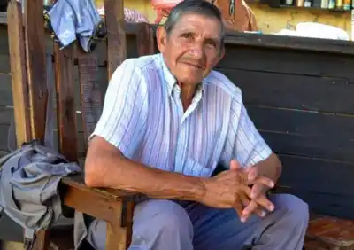 Salió en bicicleta y no volvió: la Policía busca a un jubilado de 80 años en San Juan