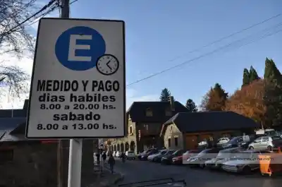 Bariloche: el estacionamiento medido cambia de app y suma dos horas de regalo