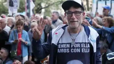 El Padre Paco llegó a Posadas y encendió la alarma por lo que pasa en los barrios