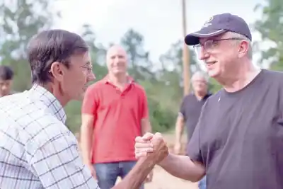 Misiones confirmó el aumento para estatales: el 8,5% llega en dos tramos y hay un detalle con el pan
