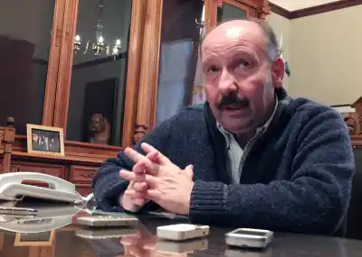 El exintendente de Azul vuelve a enfrentar a la Justicia: ¿Qué secretos ambientales saldrán a la luz en el juicio?