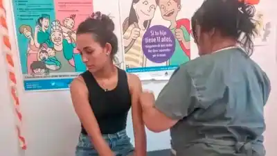 La vacuna que todos esperaban ya está disponible: ¿cumples con los requisitos para recibirla?