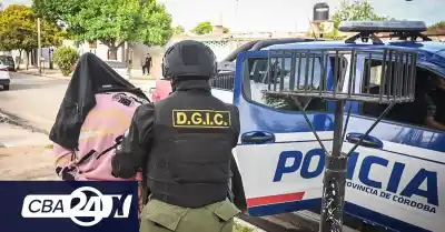 Allanaron una casa en General Mosconi y detuvieron a la esposa del inspector preso